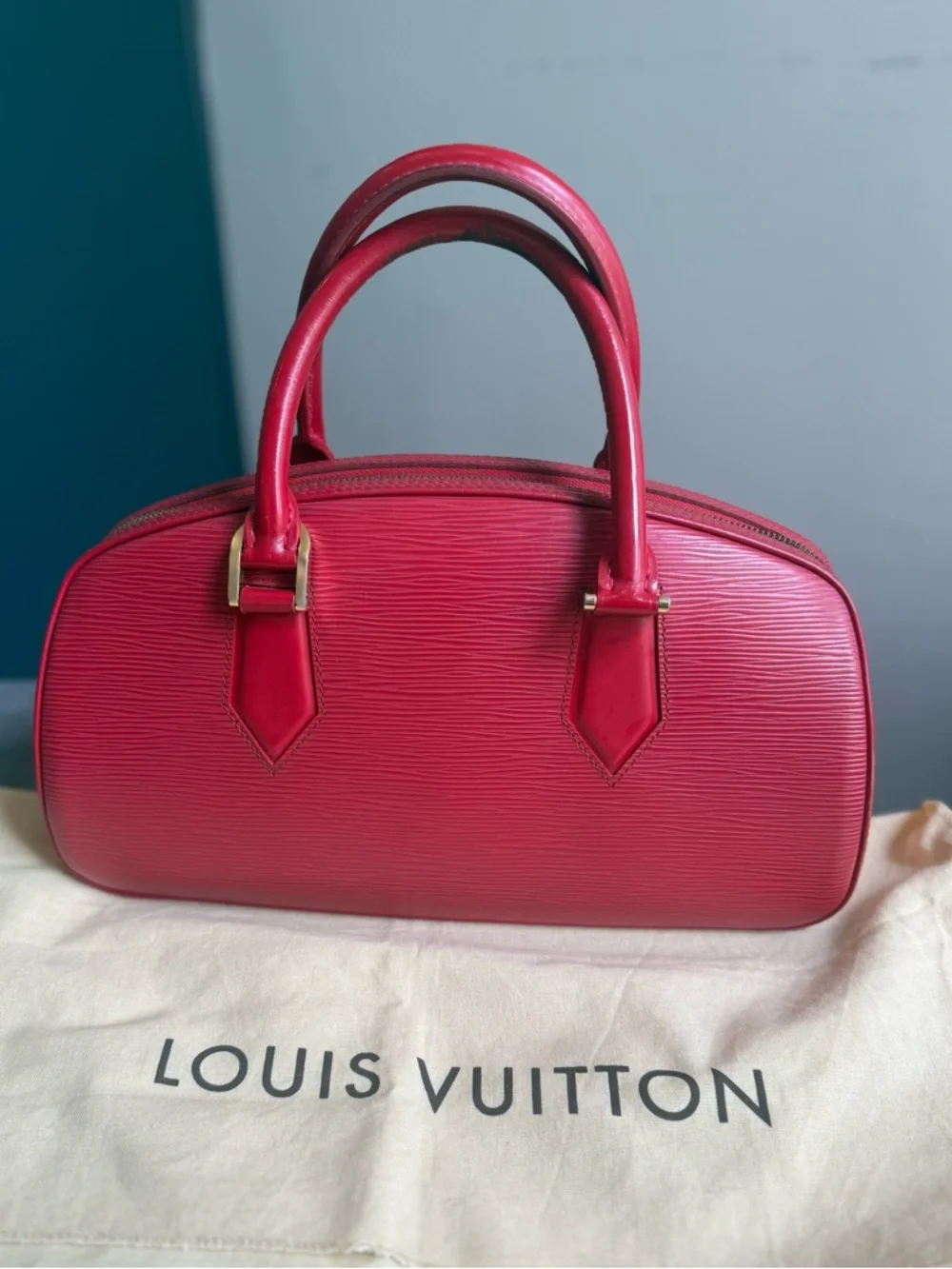Louis Vuitton w COA Jasmin Red Epi Leather Satchel